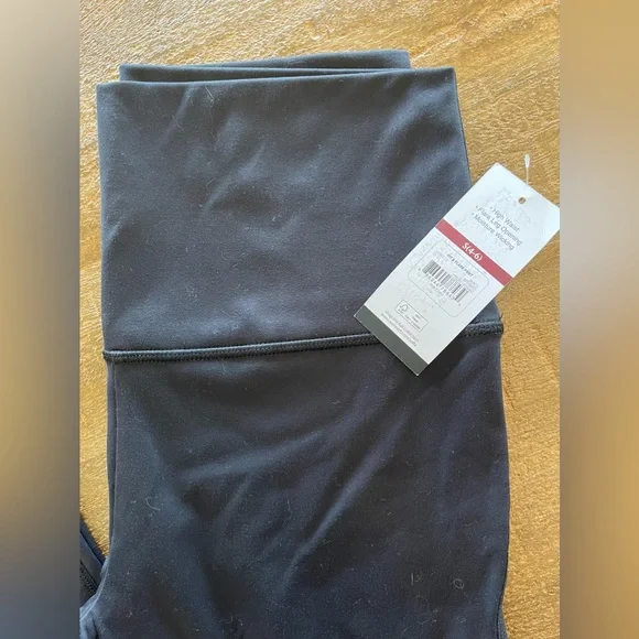 NWT Fit & Flare Active Pants - Picture 2 of 5
